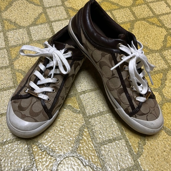 Coach Shoes - Signature Coach sneakers